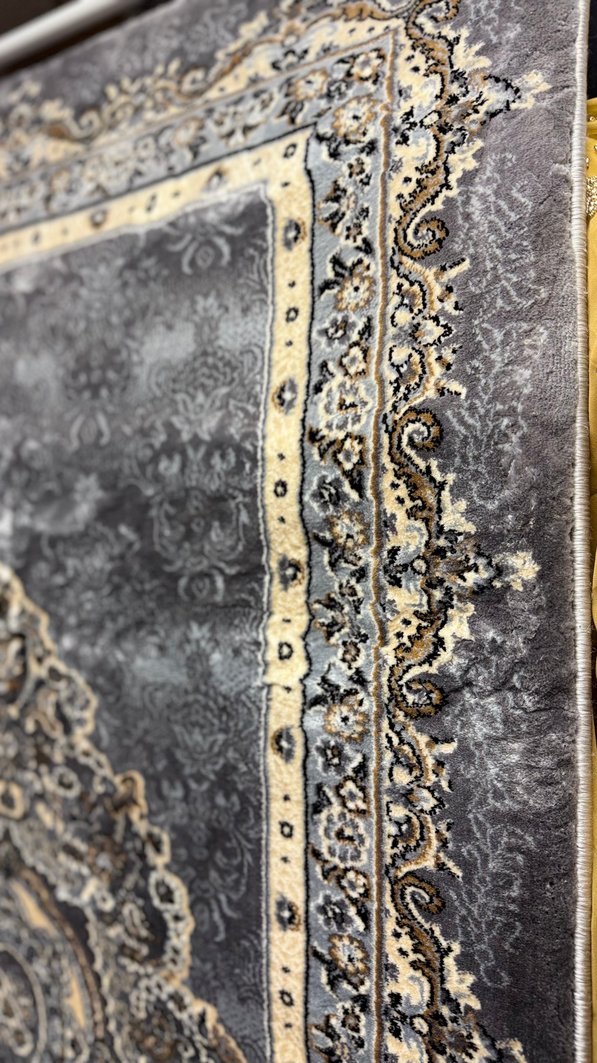 Grey/Beige Istanbul Turkish Wool Rug - Multiple Sizes