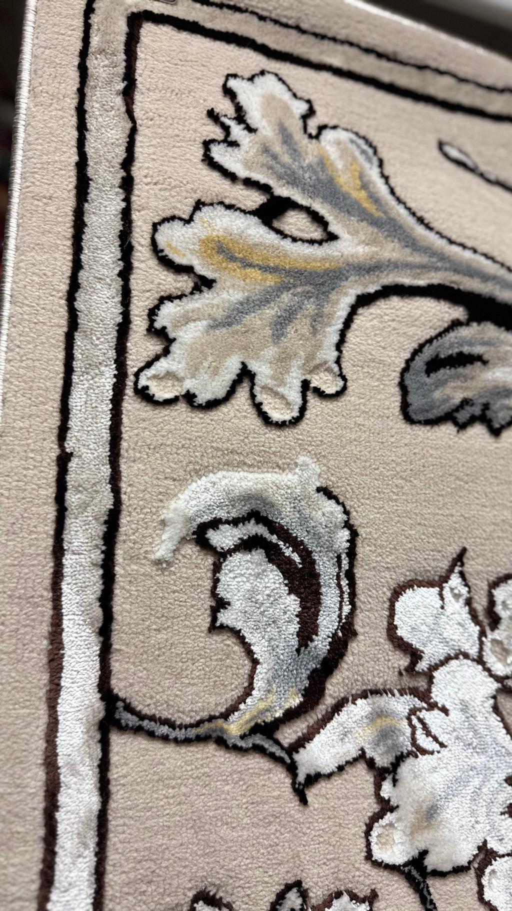 Beige Istanbul Turkish Wool Rug - Multiple Sizes