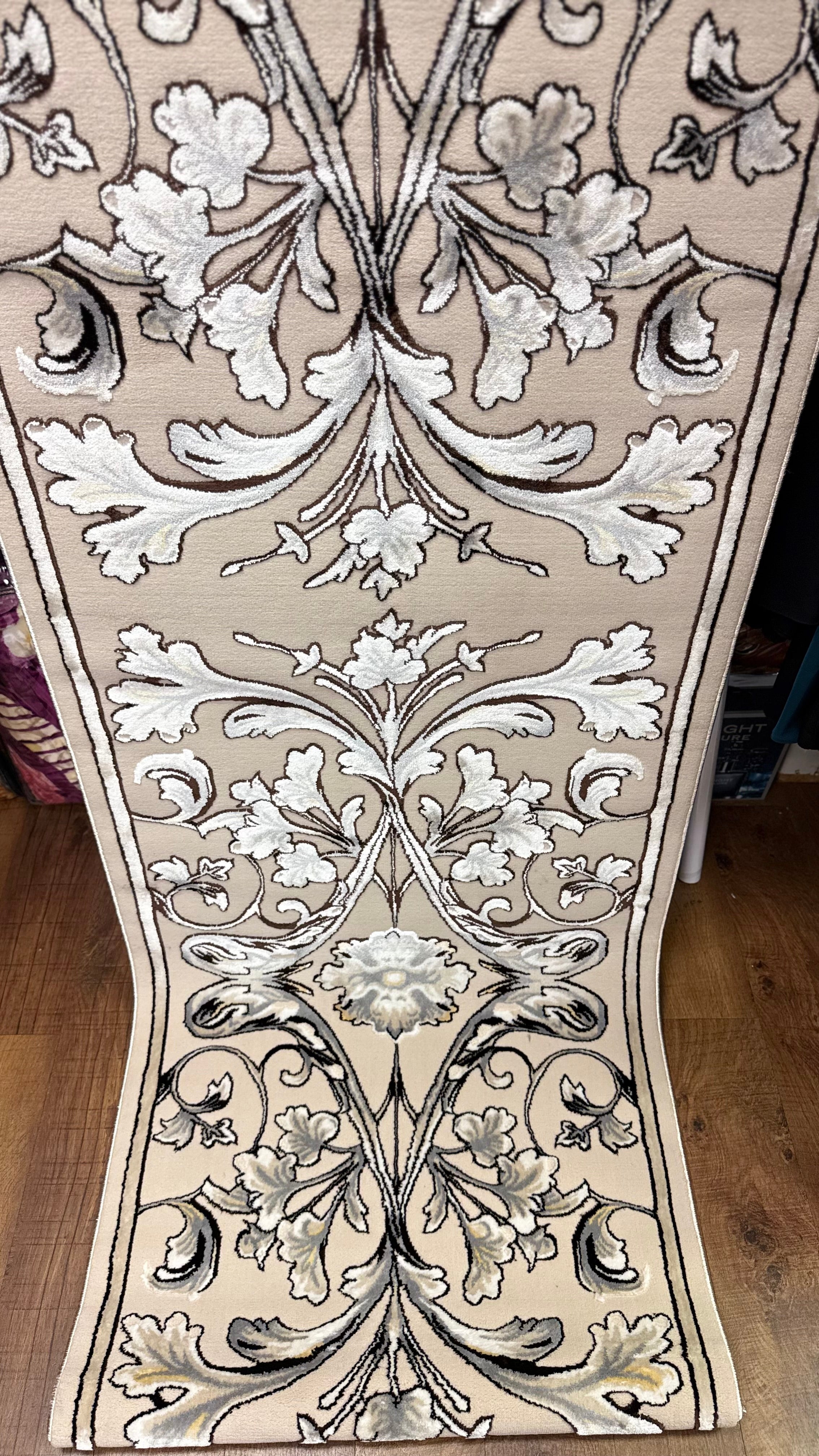 Beige Istanbul Turkish Wool Rug - Multiple Sizes