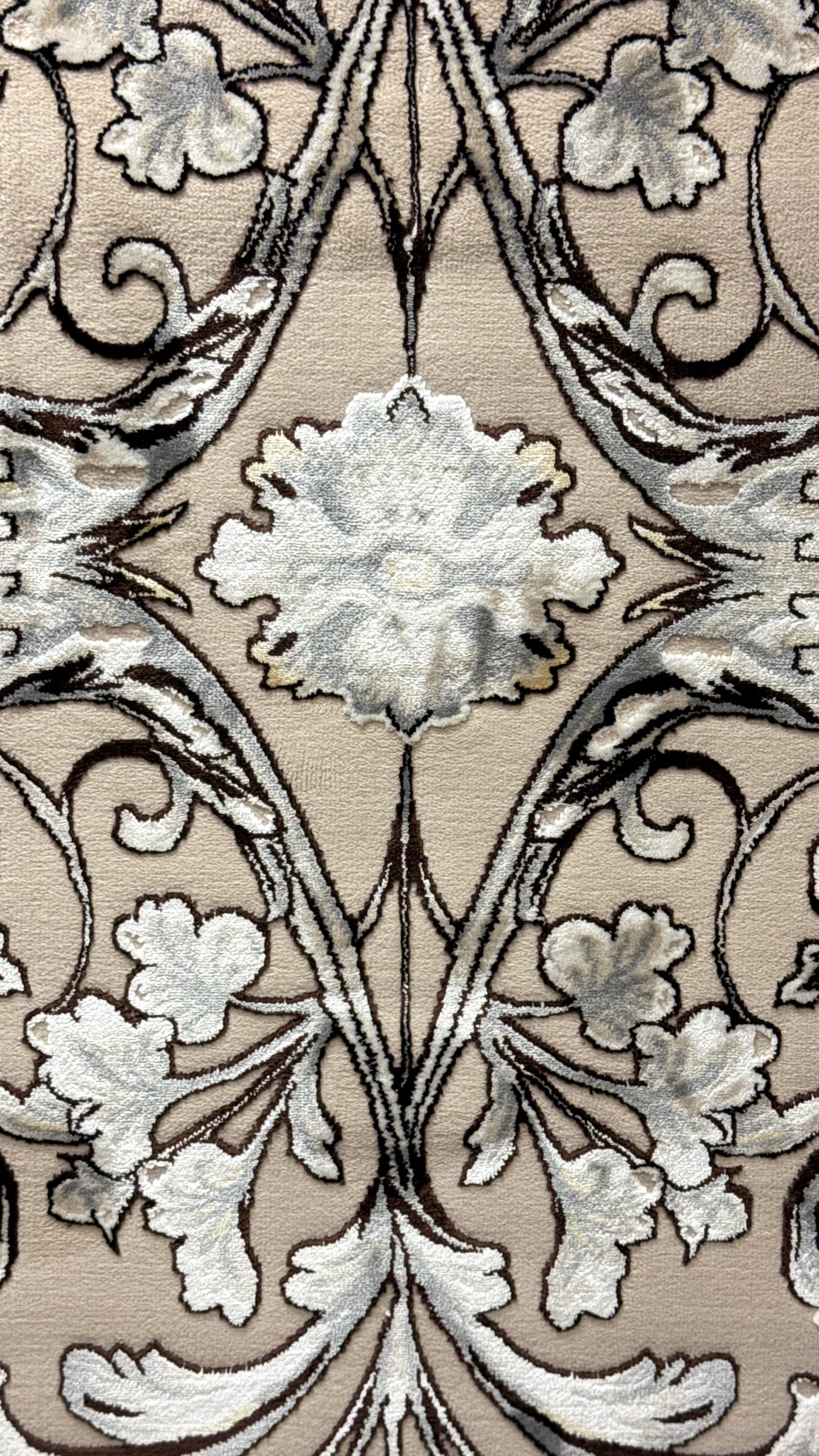 Beige Istanbul Turkish Wool Rug - Multiple Sizes