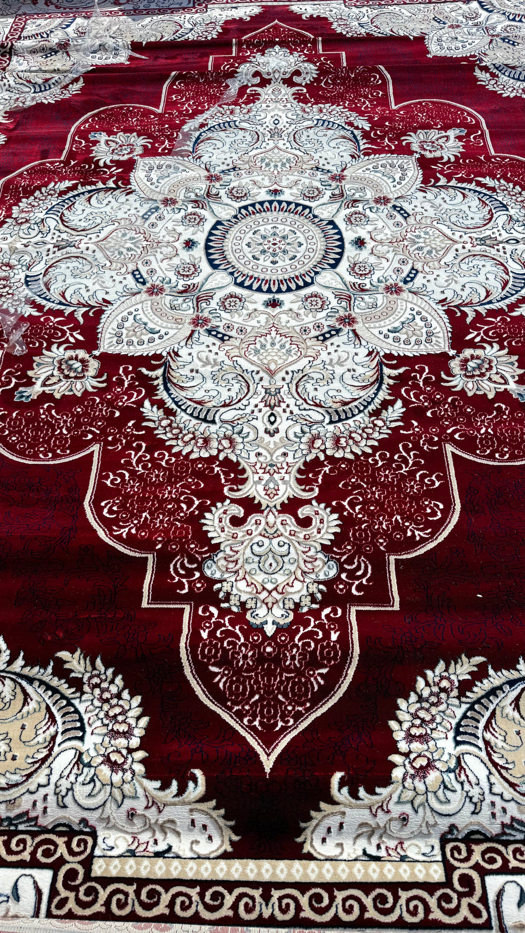 10x13ft Burgendy/Beige Soft Wool Istanbul Rug